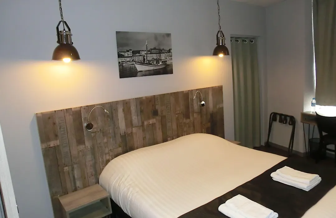 Hotel Sur Le Quai-1