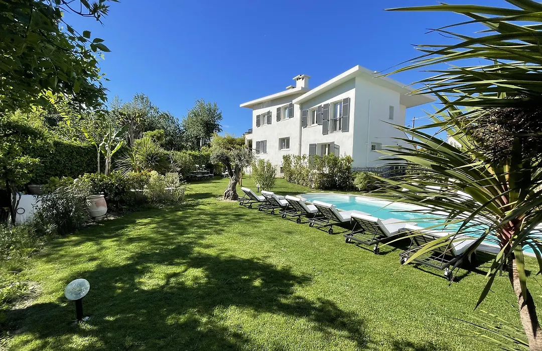 Villa Louise-Rose-1