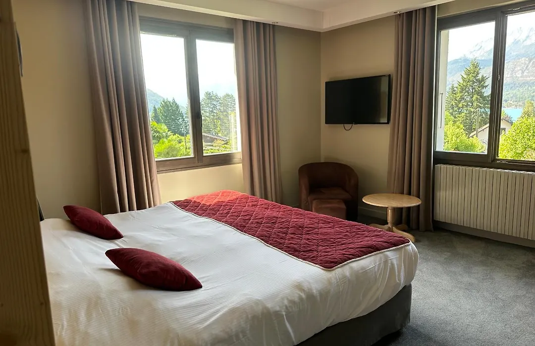 Hotel Les Grillons-1