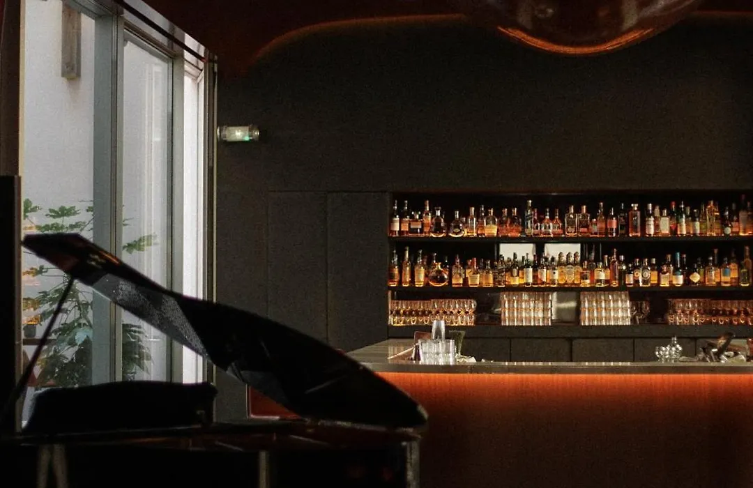 Hotel Les Bains Paris-1