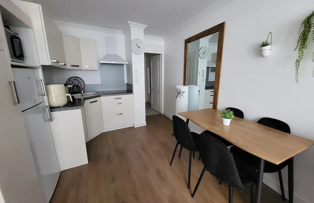 Remblai des Sables d'Olonne - 2 chambres - parking et piscine-1