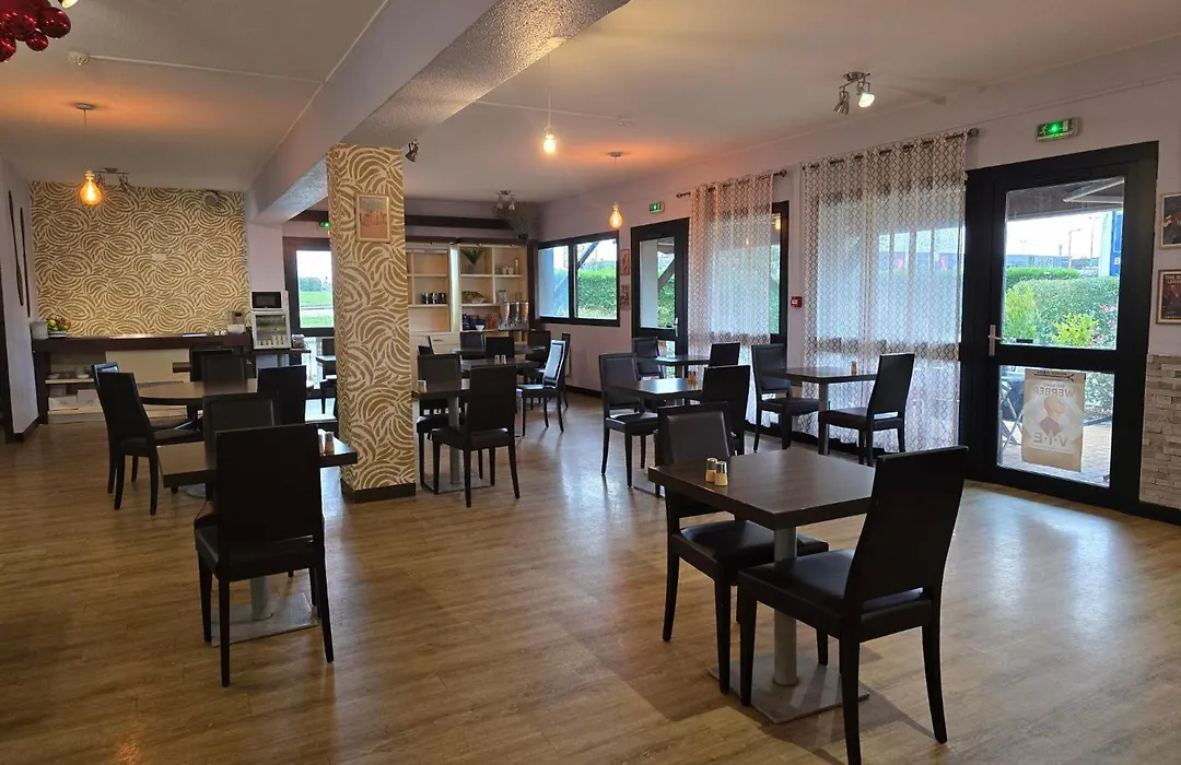 Hotel Inn Design & Restaurant Poitiers-1