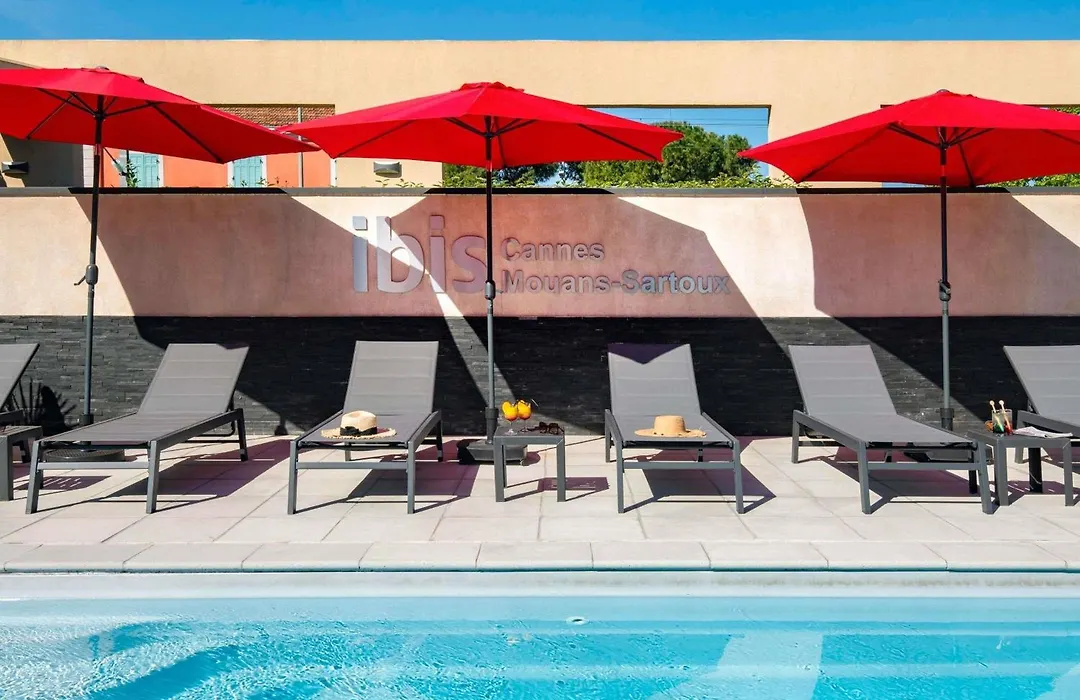 IBIS Cannes Mouans Sartoux parking gratuit-1