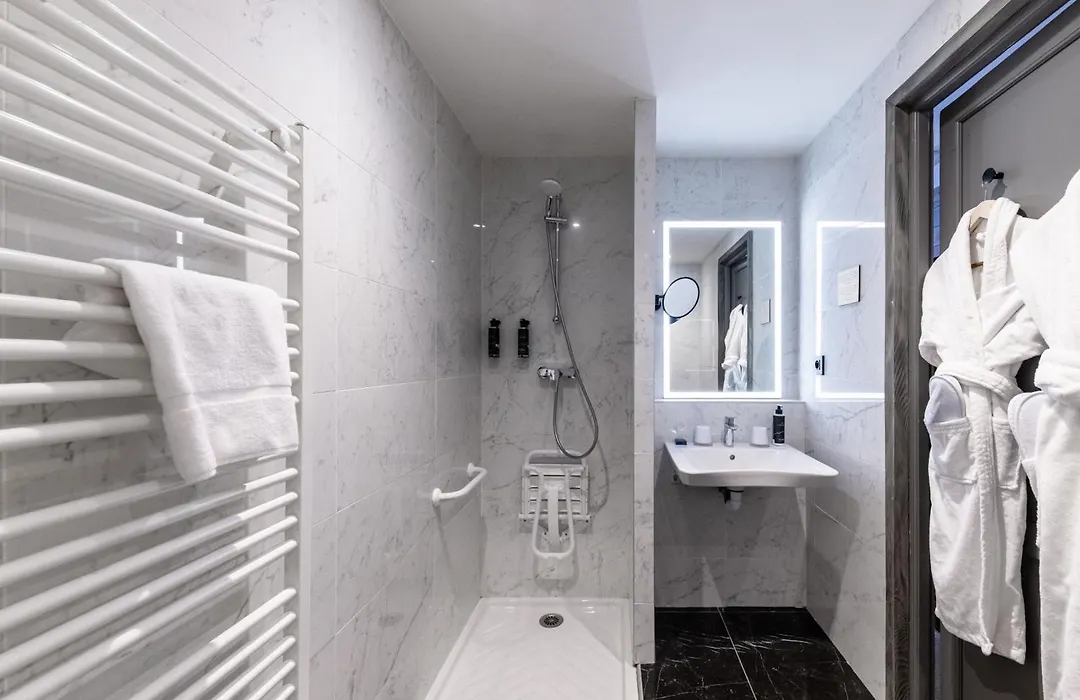 Hotel Le Levanna By Les Etincelles-1