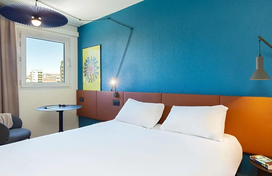 Ibis Marseille Timone-1