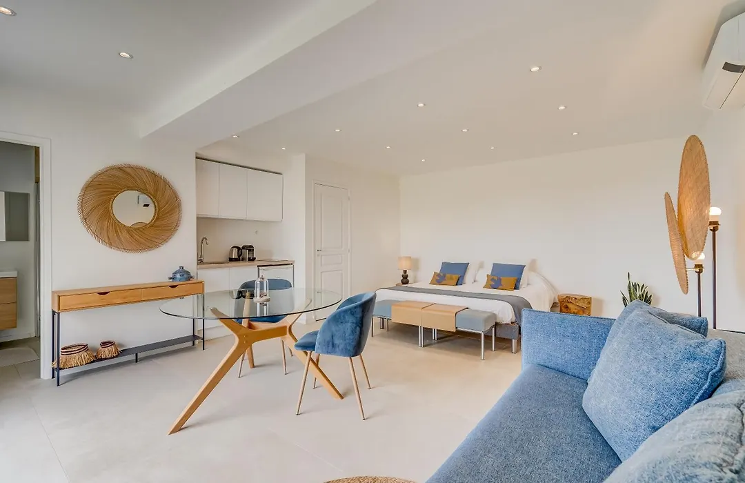 Ideal Bnb, Luxury Apartments-1