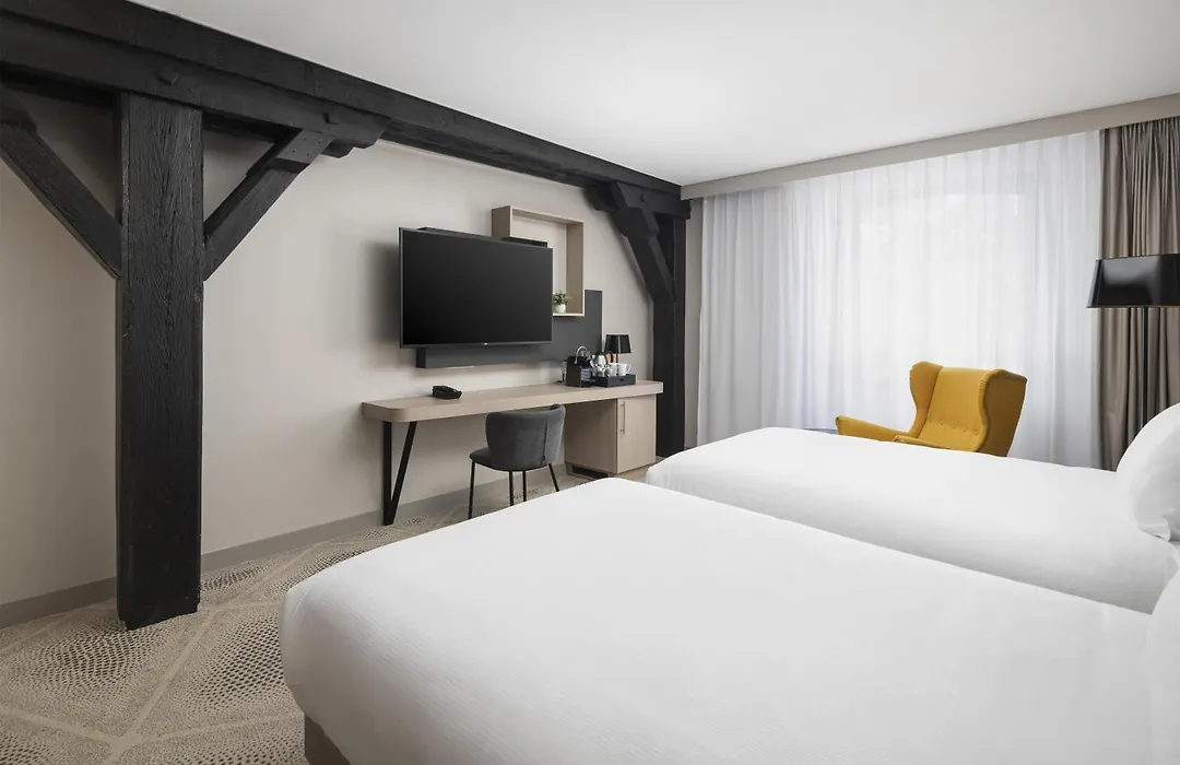 Hilton Garden Inn Paris La Villette-1