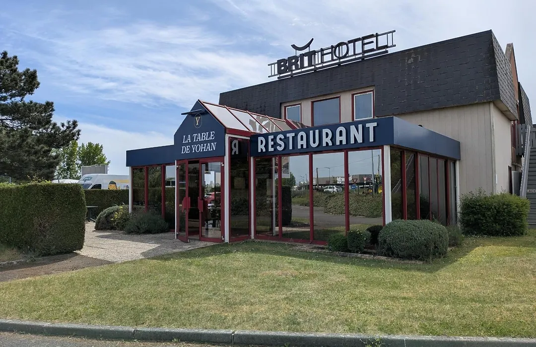 Brit Hotel Argentan-1