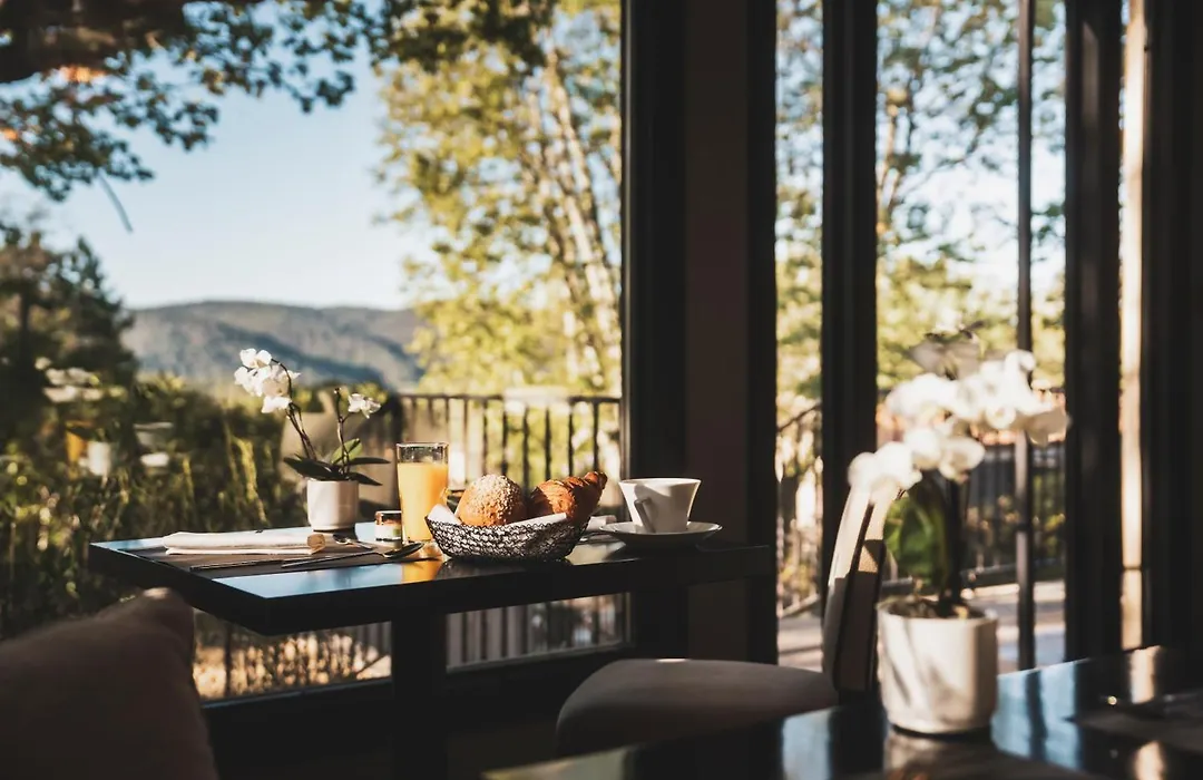 Les Lodges Sainte-Victoire Hotel & Spa-1