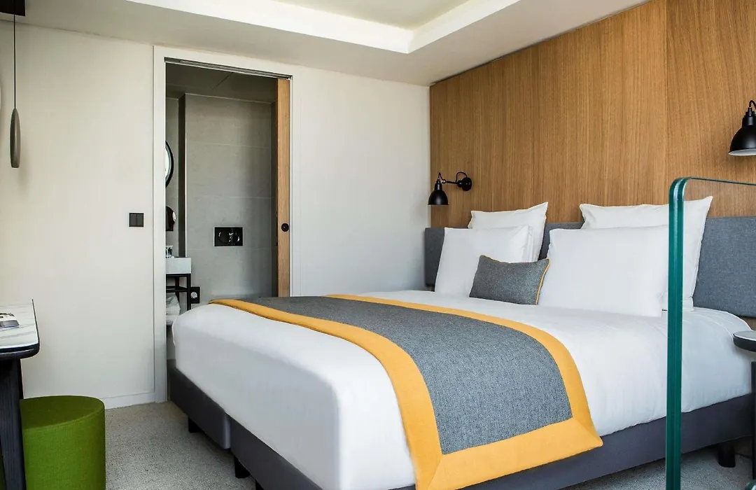 Mercure Paris 17 Batignolles-1