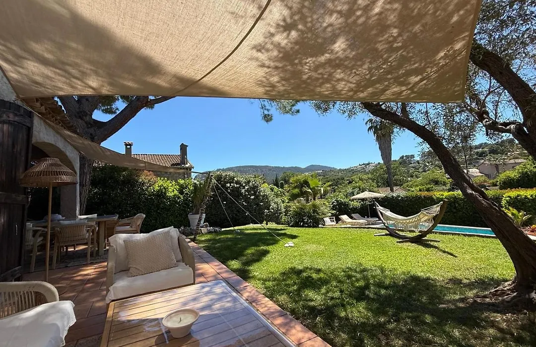 Location de chambre Villa les allamandas-1