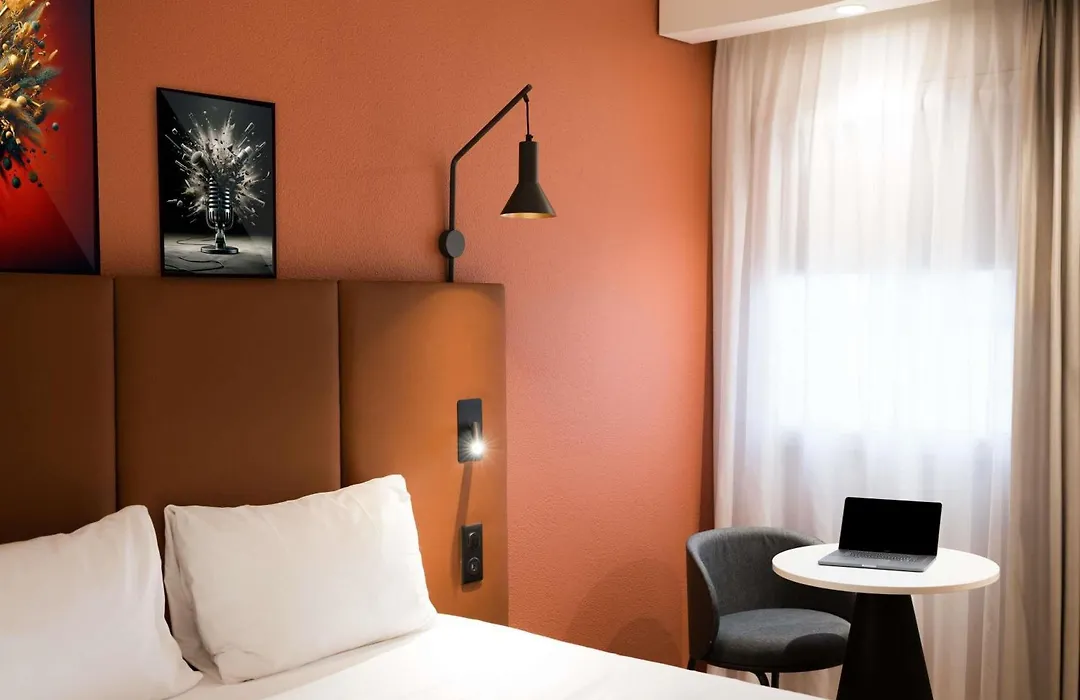 ibis Caen Centre-1