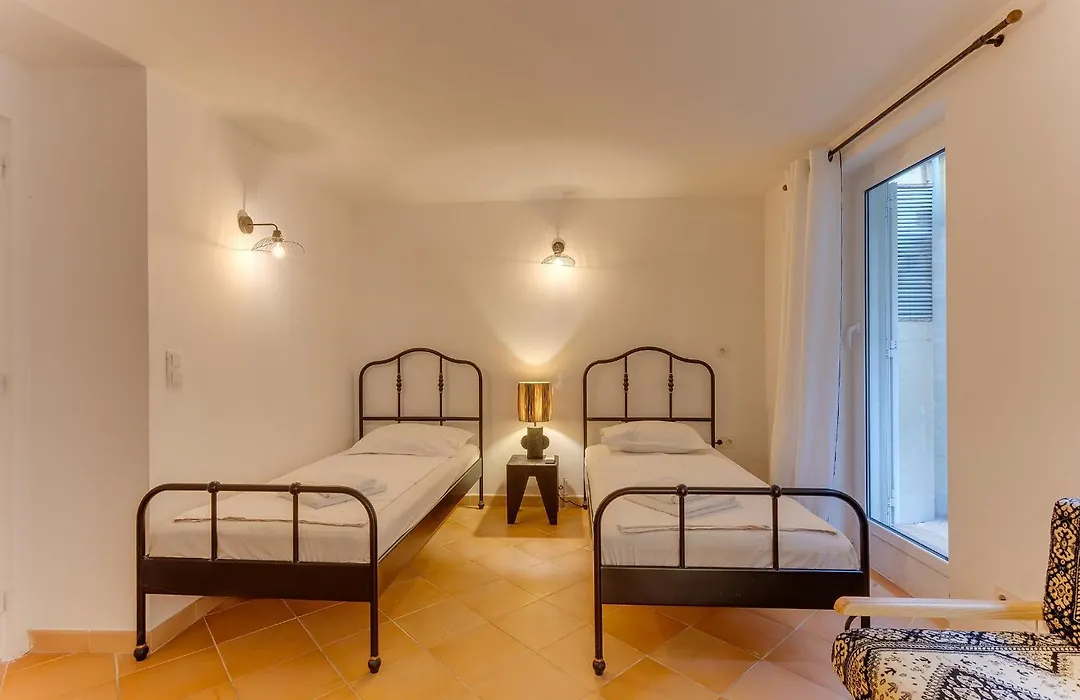 Villa Luna Vi4339 By Riviera Holiday Homes-1