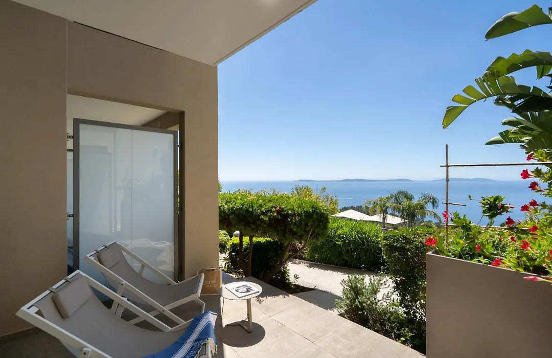 Hôtel La Villa Douce-1