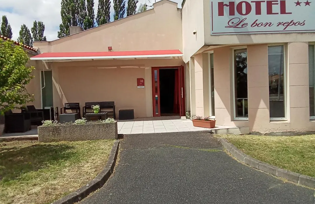 Hôtel Bon Repos-1