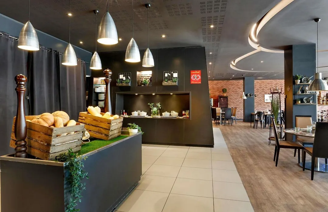 Novotel Paris Est Centre De Conference-1