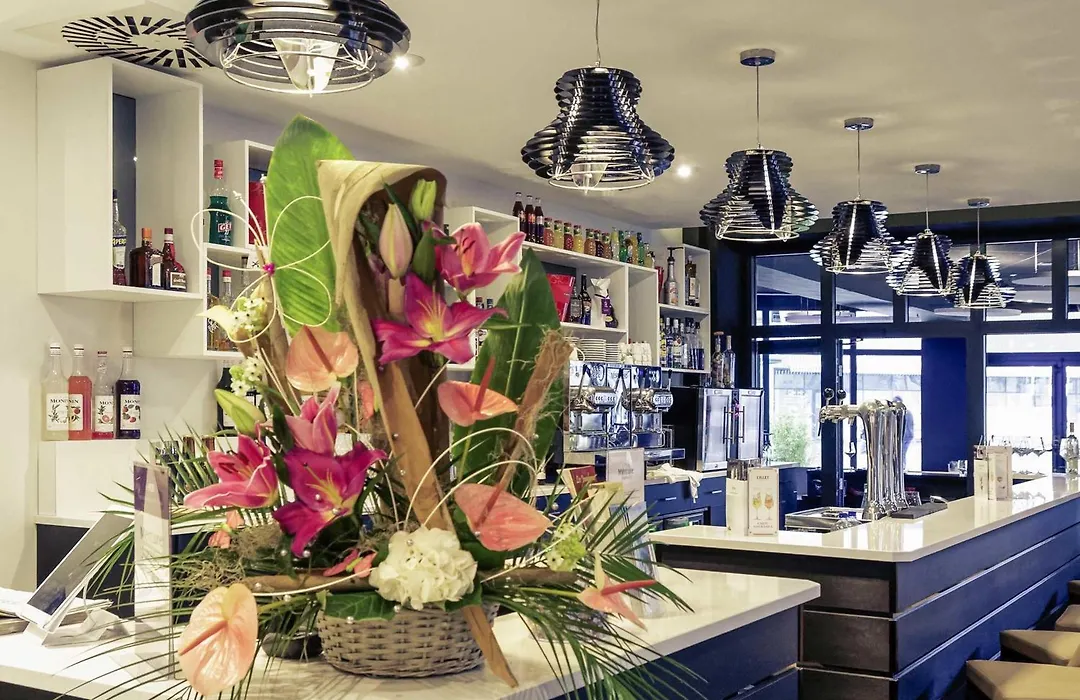 Mercure Cherbourg Centre Port-1