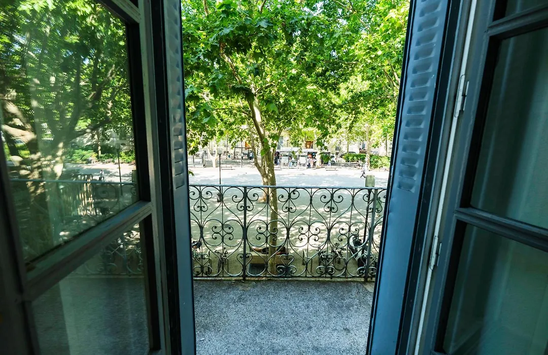 Hotel Cesar Nimes Centre Historique & Gare-1