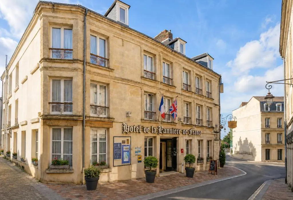 Hotel De La Banniere De France-1