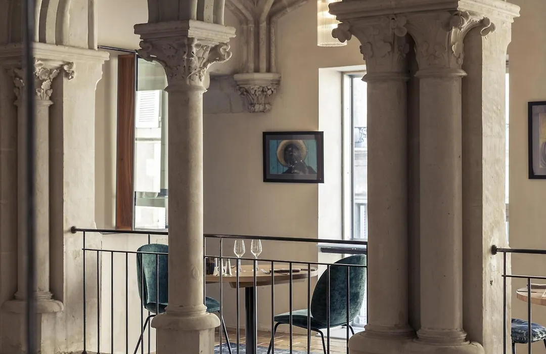 Mercure Poitiers Centre-1