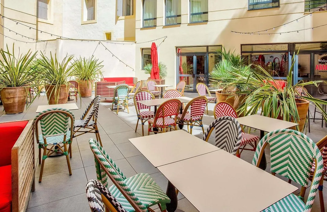 Ibis Styles Montpellier Centre Comedie-1