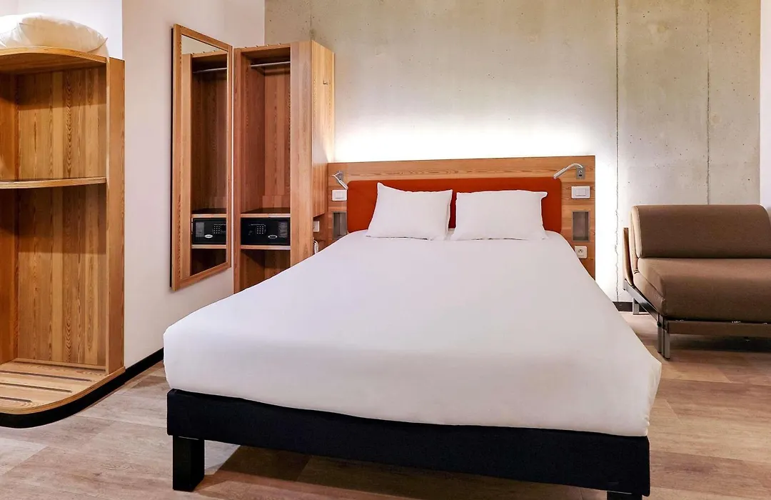 Ibis Styles Ajaccio Napoleon-1