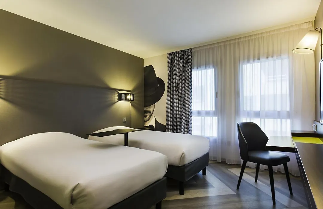 Ibis Styles Nice Vieux Port-1