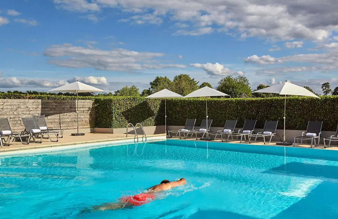 Mercure Chantilly Resort & Conventions (Adults Only)-1