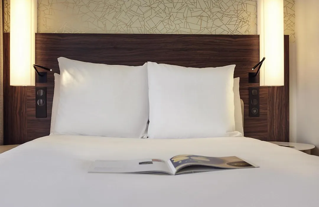 Mercure Paris Arc De Triomphe Etoile-1