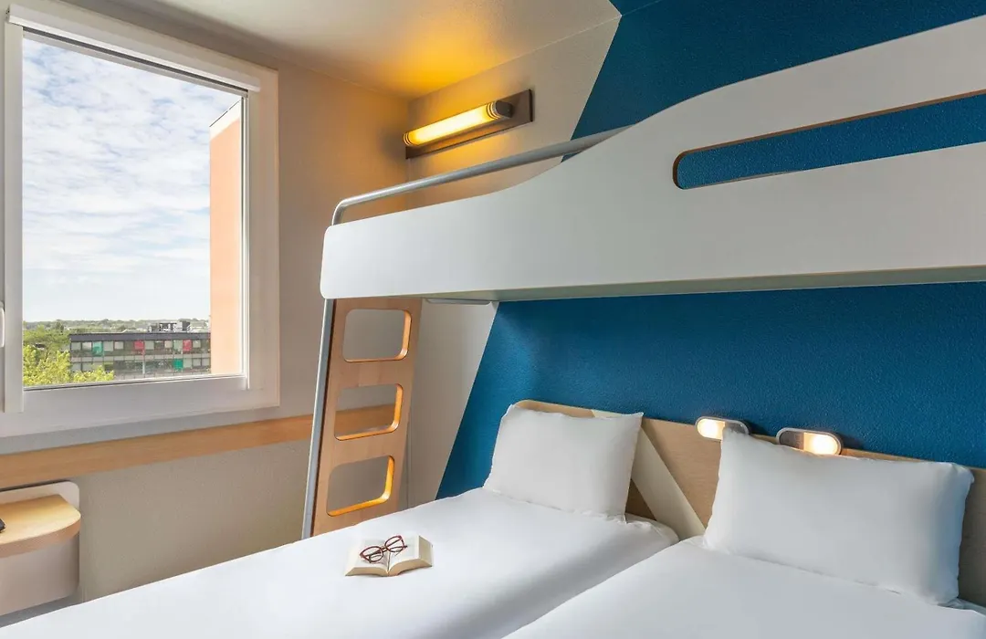 Ibis Budget Vélizy-1