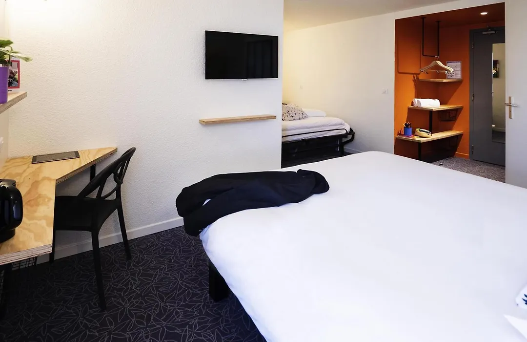 greet Hotel Beaune-1