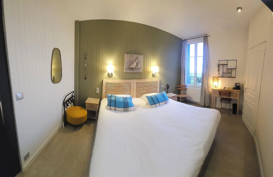 The Originals Boutique, Hôtel La Villa Marine, Le Tréport-1