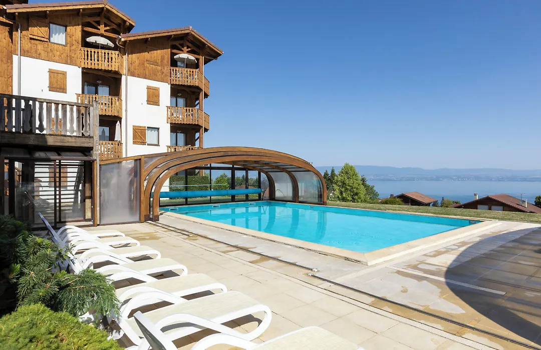 Résidence Odalys Les Chalets d'Evian-1