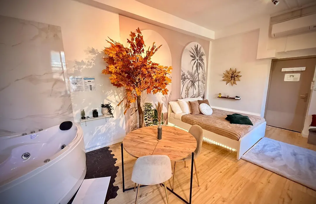 Hotel Le Celeste-1