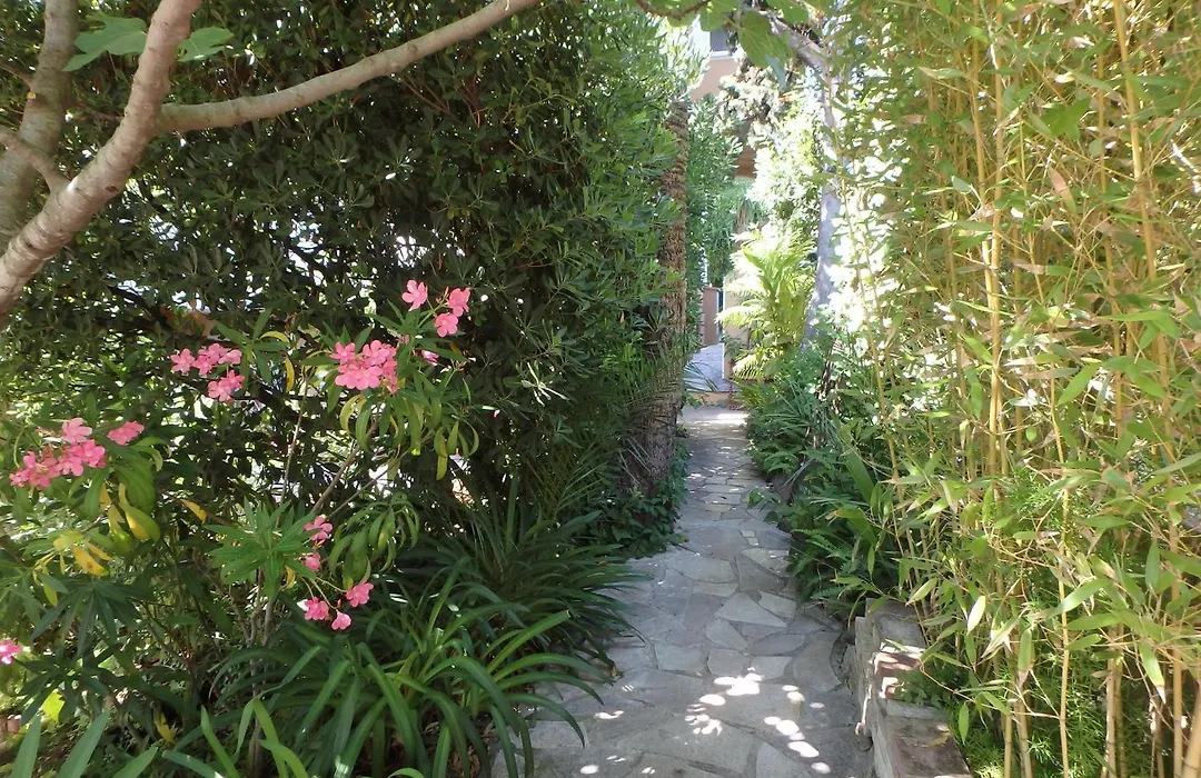 Residence Veles Plage-1