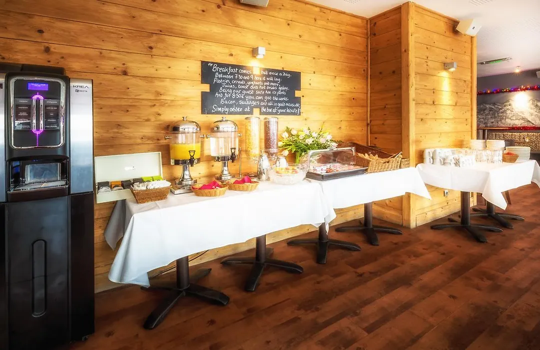 Hotel Rhodos Morzine-1