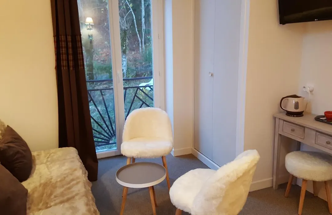 Le Pavillon-1