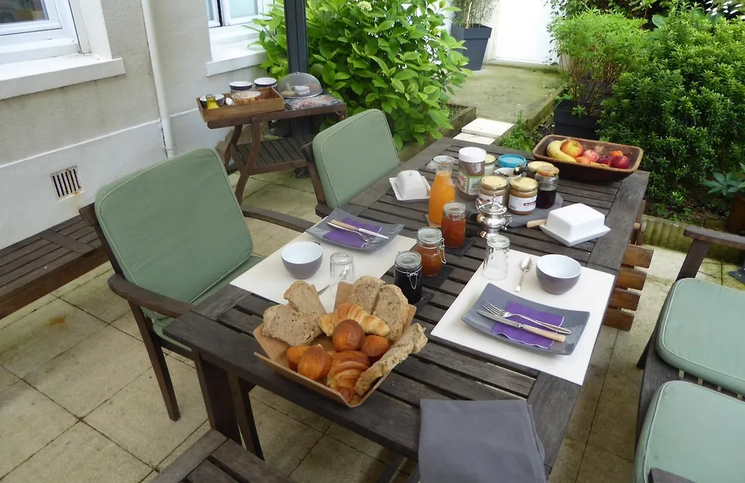 B&B A La Maison Blanche-1