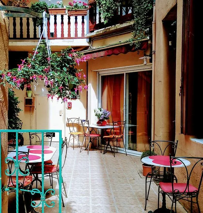 Logis Hotel Saint Clair-1