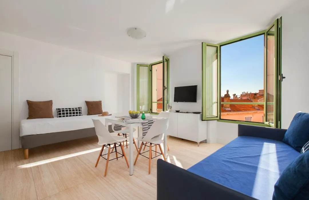Cannes Old Town Suites-1