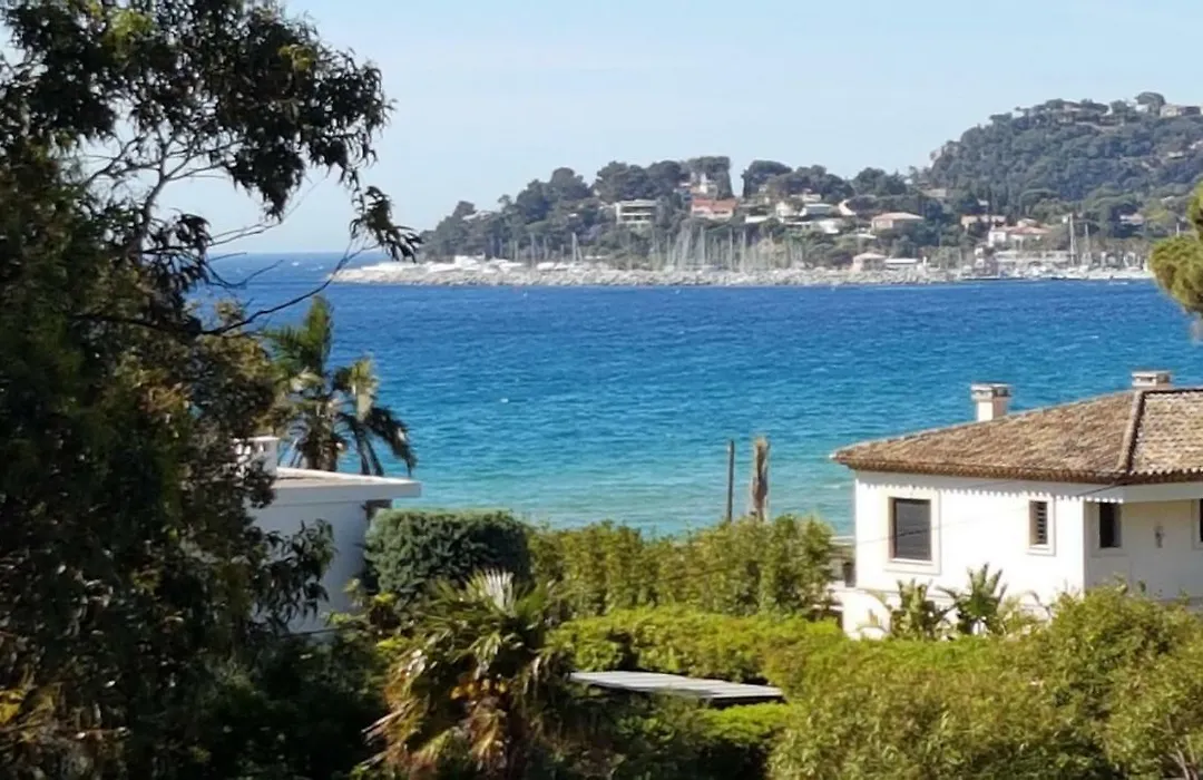 Hôtel les Eucalyptus-1