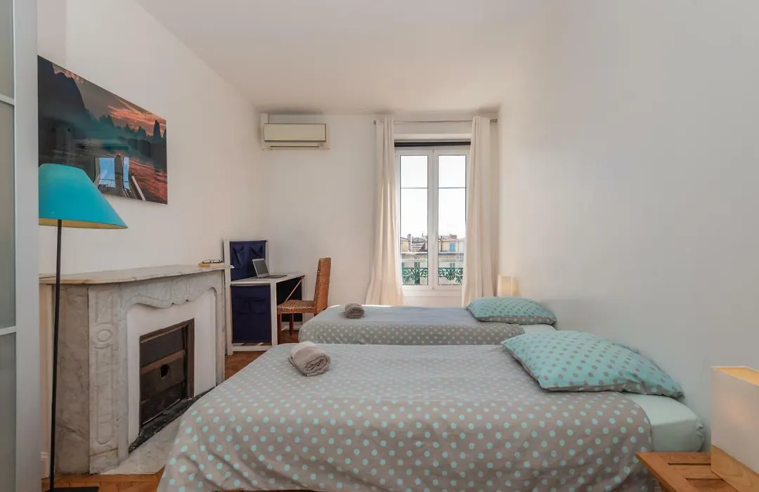 "Le Sky" By Enjoynice - 3-Bedroom Apartment With Airco And Balcony-1