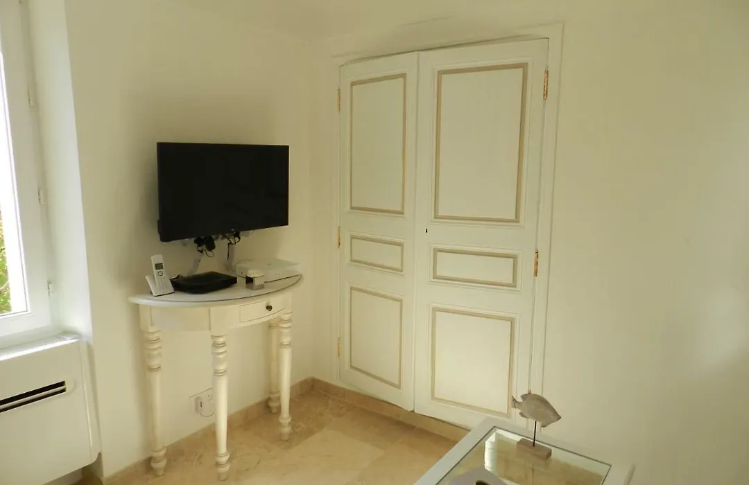 La Comete-1