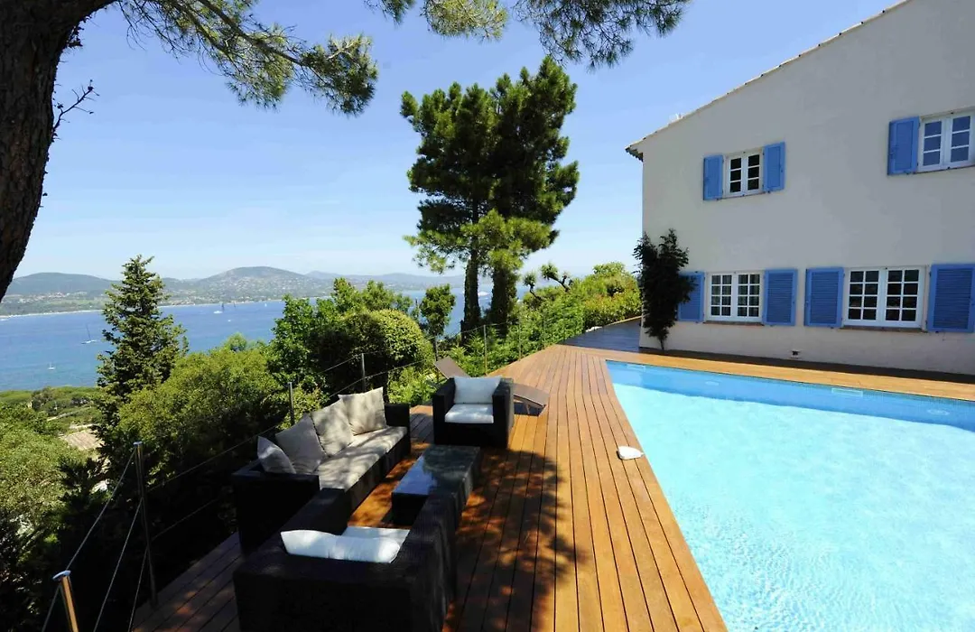 Villa With Magic View Of Bay Of Saint Tropez-1