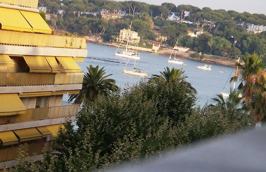 Studio Standing Bord De Mer Et Vue-1