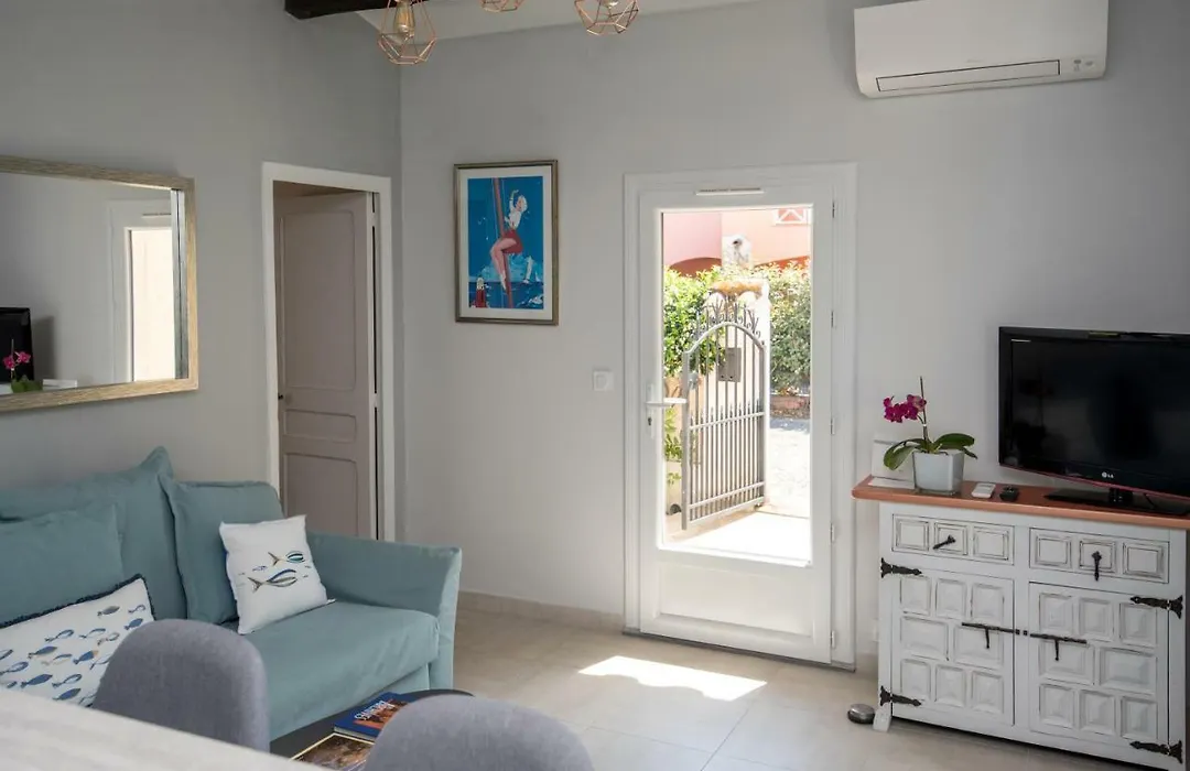 Charmante Petite Maison A L'Entree De Saint Tropez-1
