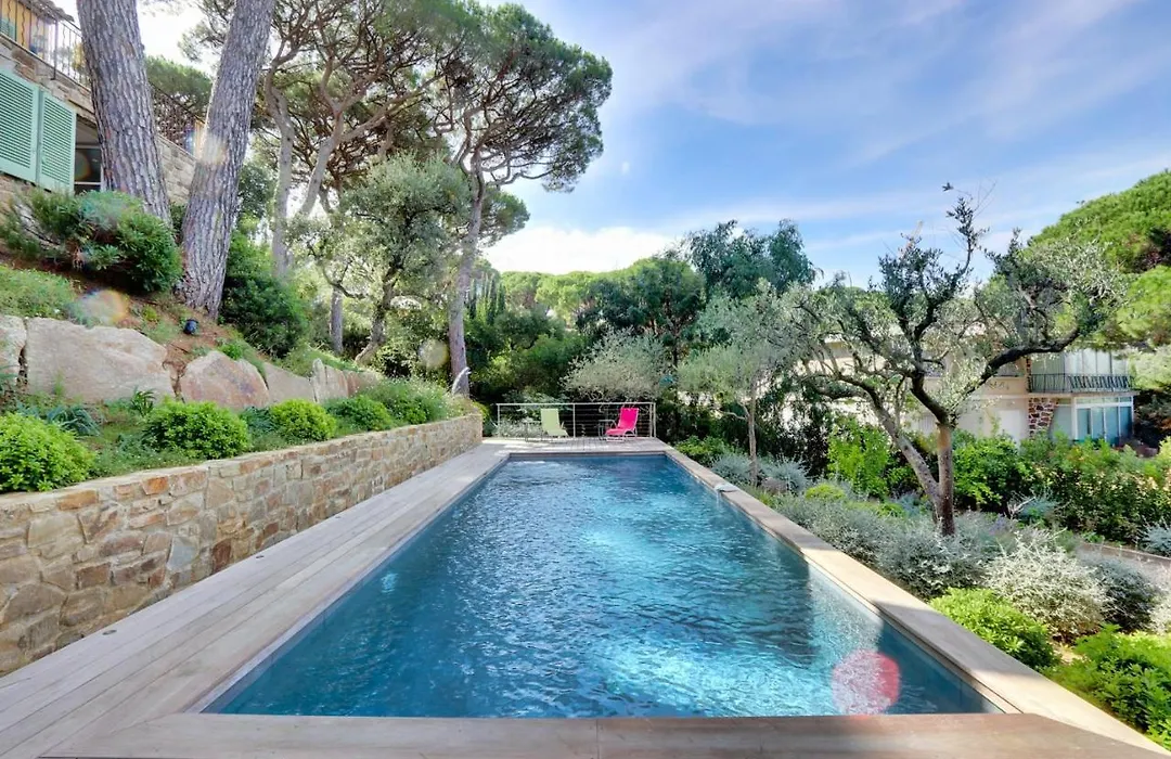 Villa Viviane Superb Villa In The Saint Tropez Next To The Beaches-1