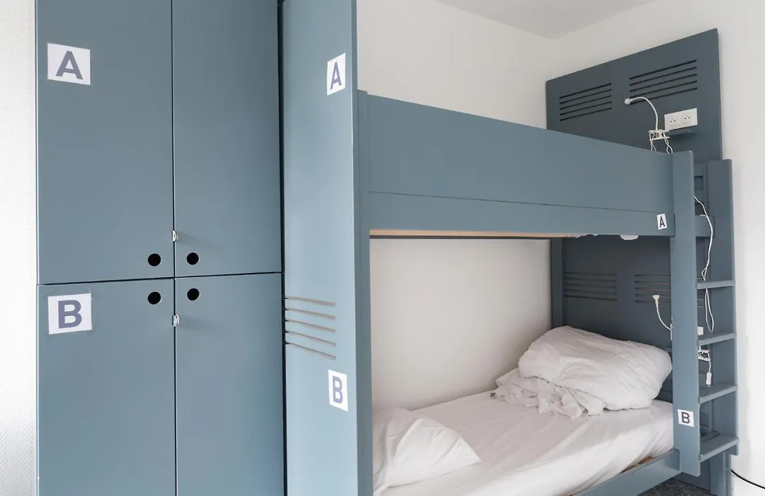 Untalented Hotel - Villette-1