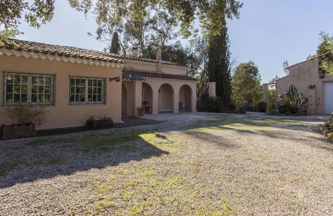 Villa In Frejus With Private Pool & Beach Nearby-1
