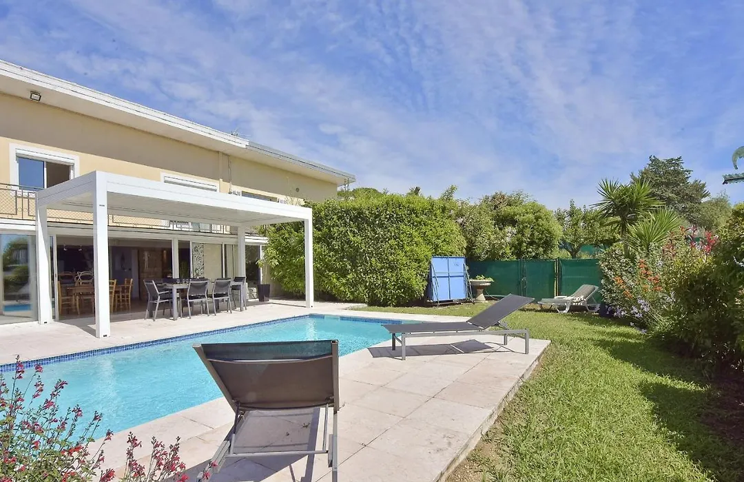 Family House With Swimming Pool & Sea View-1